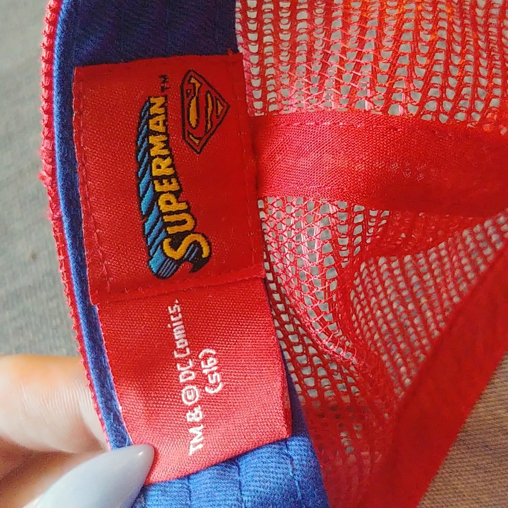 Superman hat - Picture 3 of 3
